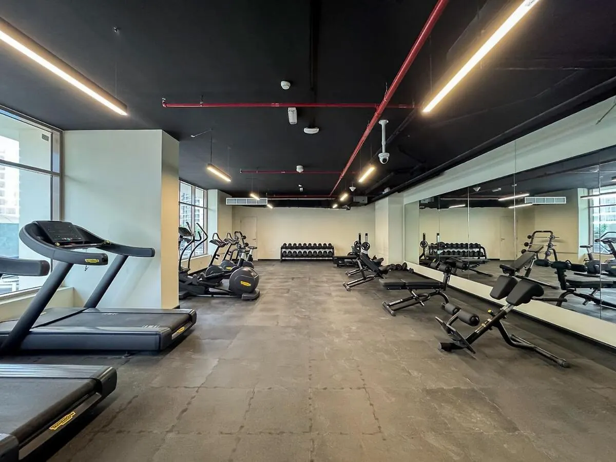 Modern 2Br With Private Terrace, Pool And Gym Access Apartment Dubai