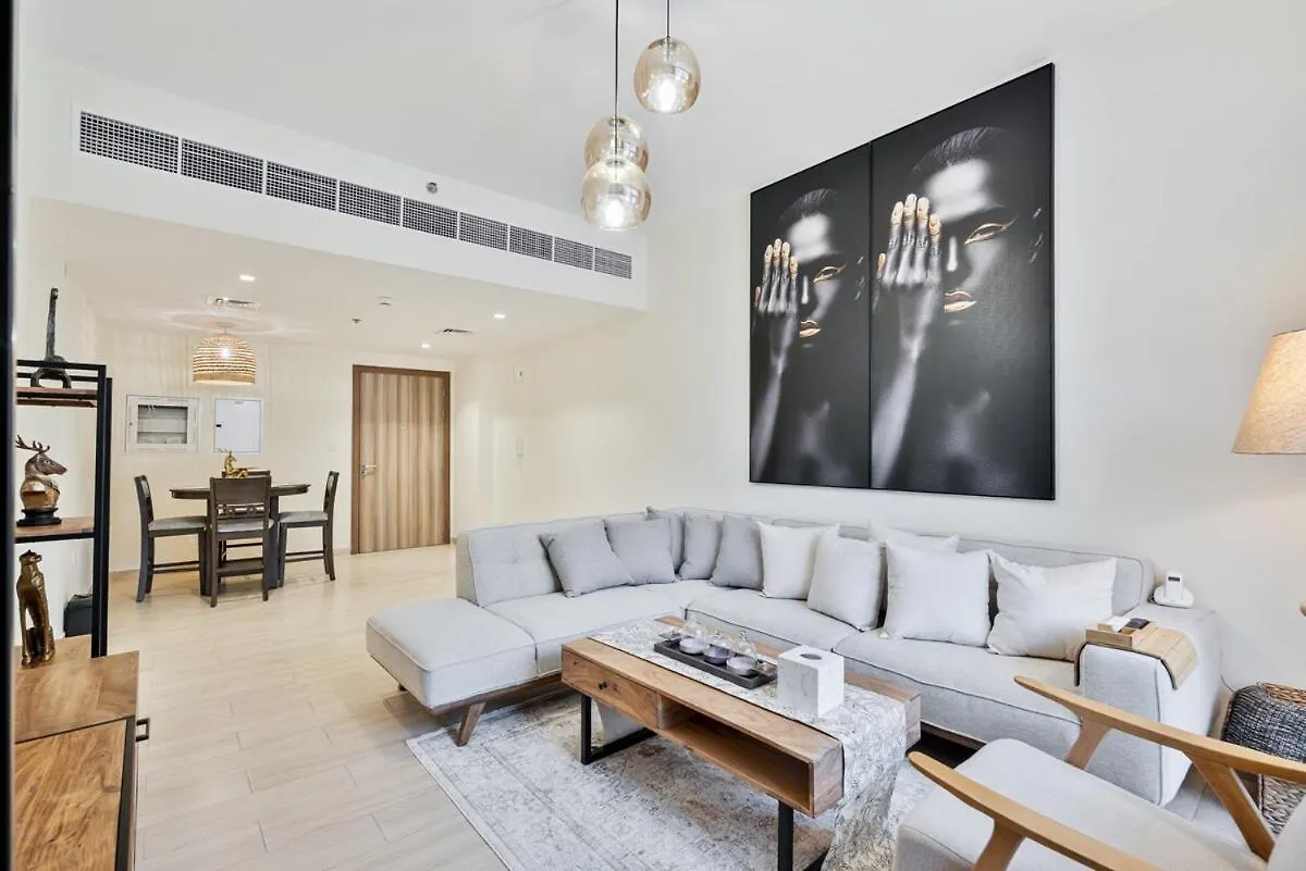 Modern 2Br With Private Terrace, Pool And Gym Access Apartment Dubai 0*,